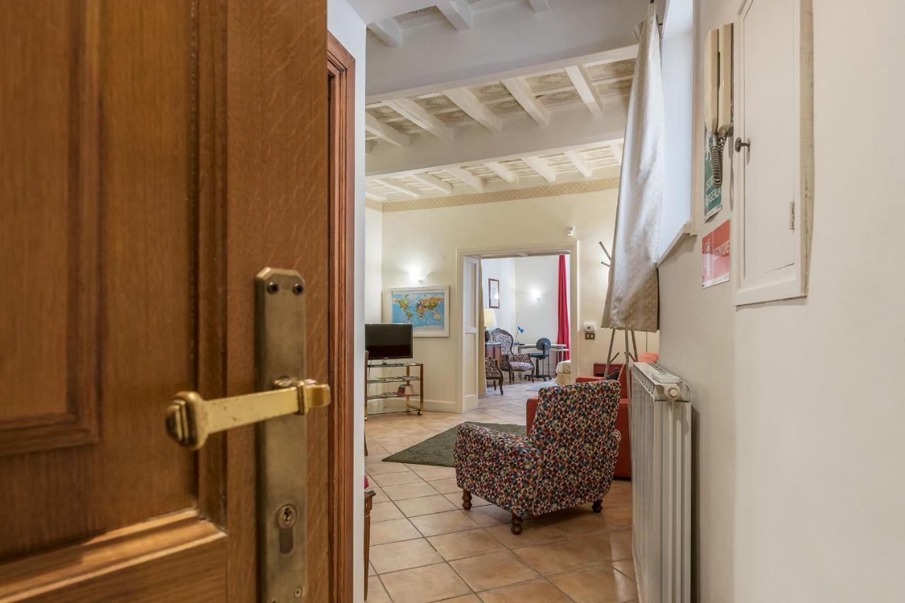 Apartamento Fontanella Borghese - Fromhometorome